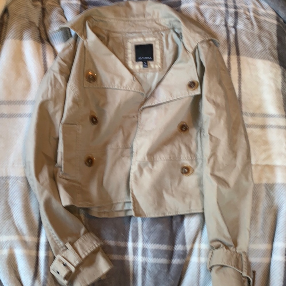 CUTE tan jacket!